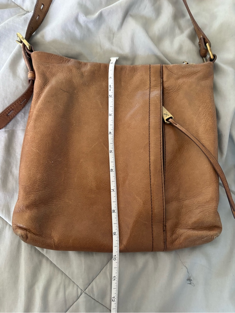 HOBO Tan Leather Crossbody Messenger Bag - Picture 10 of 13